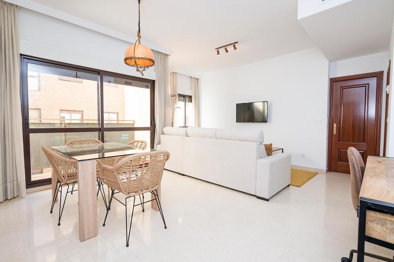 Bhost - Colon Apartment Malaga Exterior photo